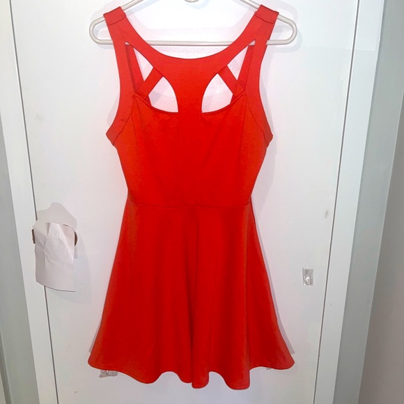 Lush  girls junior Dress. Size medium . Beautiful summer Salmon color . - Picture 2 of 7